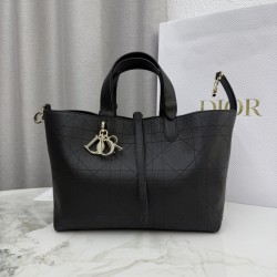 Premium Replica Dior Toujours Medium/Large Bag Black Macrocannage Calfskin At Cheap Price