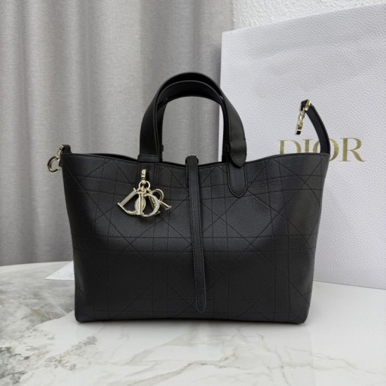 Premium Replica Dior Toujours Medium/Large Bag Black Macrocannage Calfskin At Cheap Price
