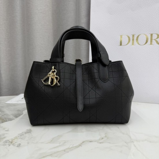 Premium Replica Dior Toujours Small Bag Black Macrocannage Calfskin At Cheap Price