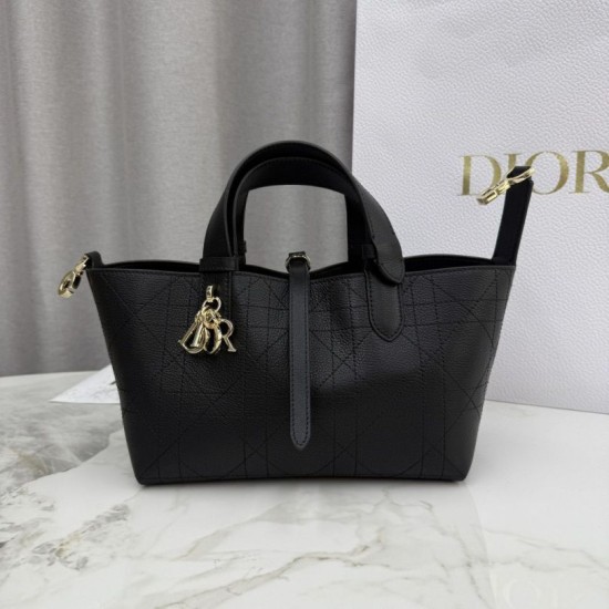 Premium Replica Dior Toujours Small Bag Black Macrocannage Calfskin At Cheap Price