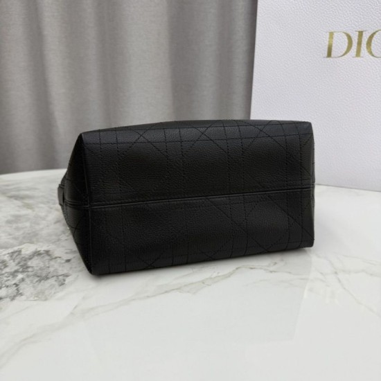 Premium Replica Dior Toujours Small Bag Black Macrocannage Calfskin At Cheap Price