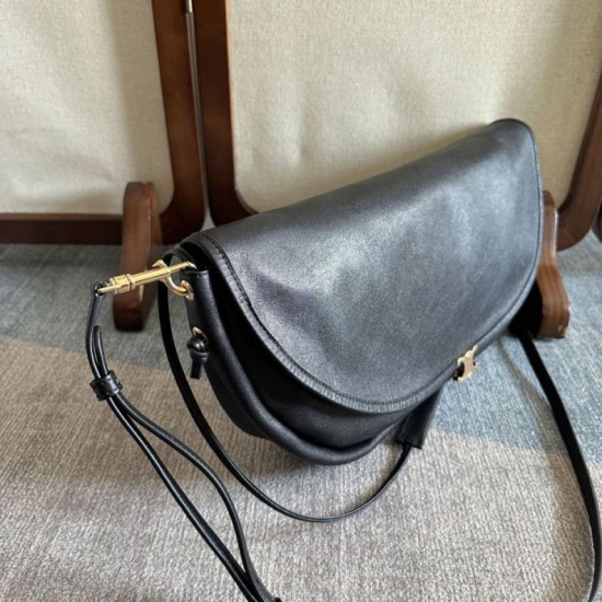 Premium Replica Celine Halfmoon Soft Triomphe bag soft shiny lambskin black At Cheap Price