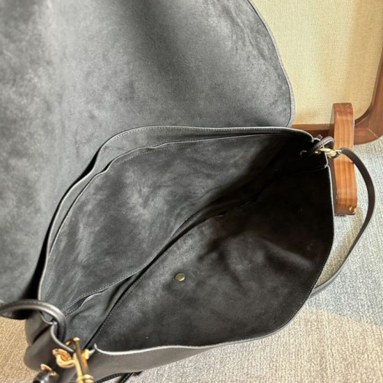 Premium Replica Celine Halfmoon Soft Triomphe bag soft shiny lambskin black At Cheap Price