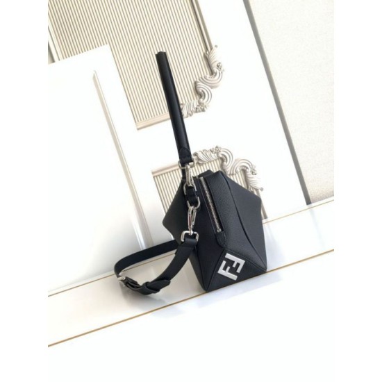 Fake Fendi Lui medium/large shoulder bag 7VA667 black Knockoff Clone Sale Online Premium Replica Fendi Lui medium/large shoulder bag 7VA667 black At Cheap Price