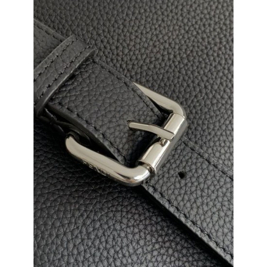 Fake Fendi Lui medium/large shoulder bag 7VA667 black Knockoff Clone Sale Online Premium Replica Fendi Lui medium/large shoulder bag 7VA667 black At Cheap Price