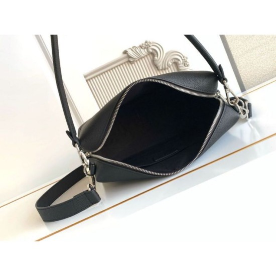 Fake Fendi Lui medium/large shoulder bag 7VA667 black Knockoff Clone Sale Online Premium Replica Fendi Lui medium/large shoulder bag 7VA667 black At Cheap Price