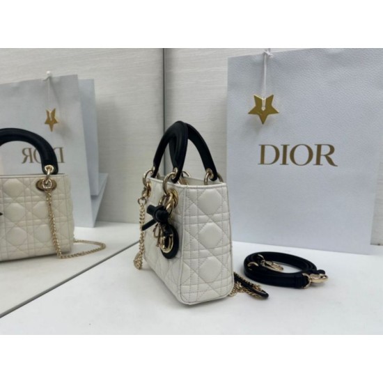 Fake Dior Mini Lady Dior Arco Cannage Lambskin Bag Beige/Black Knockoff Clone Sale Online Premium Replica Dior Mini Lady Dior Arco Cannage Lambskin Bag Beige/Black At Cheap Price