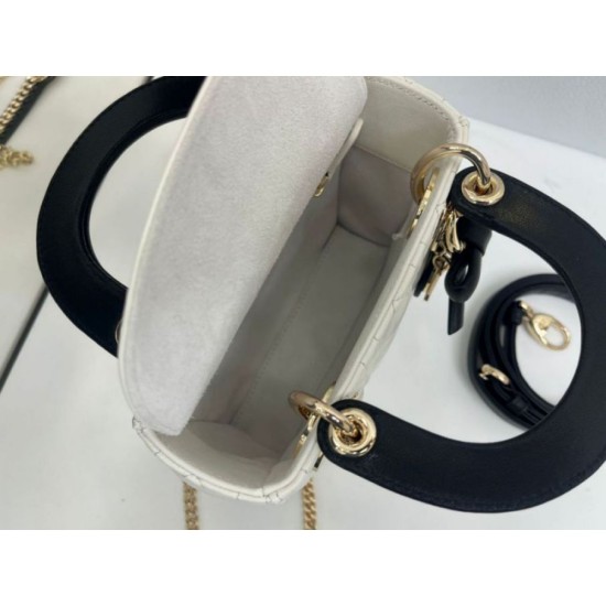 Fake Dior Mini Lady Dior Arco Cannage Lambskin Bag Beige/Black Knockoff Clone Sale Online Premium Replica Dior Mini Lady Dior Arco Cannage Lambskin Bag Beige/Black At Cheap Price