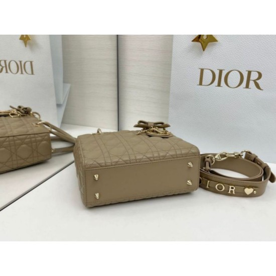Premium Replica Dior Lady Dior My ABC Dior Small Arco D.I.O.R. Pendant Taupe gray metal At Cheap Price
