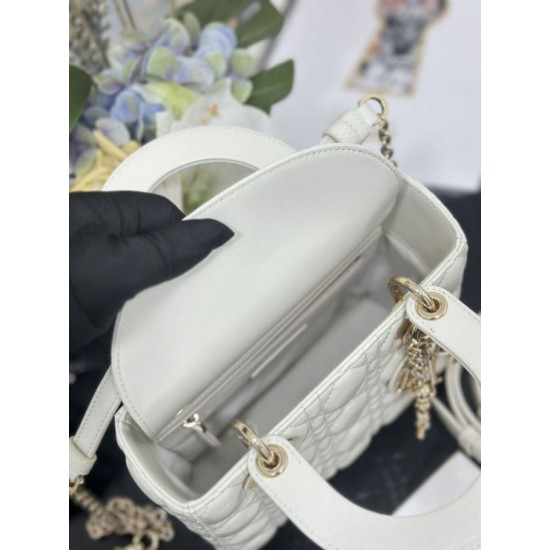 Fake Small Lady Dior My ABCDior bag with D.I.O.R white cannage lambskin pendant Knockoff Clone Sale Online Premium Replica Small Lady Dior My ABCDior bag with D.I.O.R white cannage lambskin pendant At Cheap Price