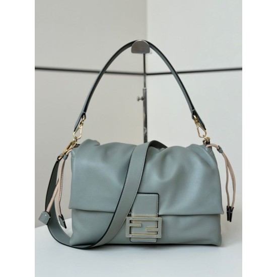 Premium Replica Fendi Medium/Large Mamma Baguette shoulder bag Blue At Cheap Price