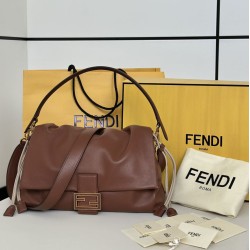 Premium Replica Fendi Medium/Large Mamma Baguette shoulder bag Brown At Cheap Price