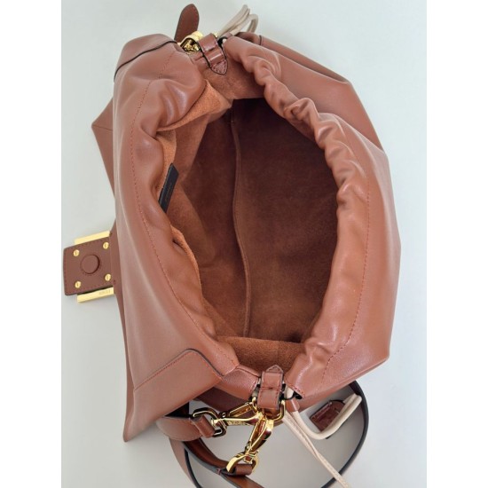 Premium Replica Fendi Medium/Large Mamma Baguette shoulder bag Brown At Cheap Price