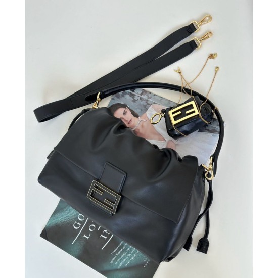Premium Replica Fendi Medium/Large Mamma Baguette shoulder bag Black At Cheap Price