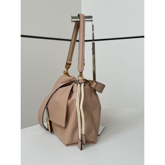 Premium Replica Fendi Medium/Large Mamma Baguette shoulder bag light brown At Cheap Price