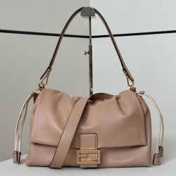 Premium Replica Fendi Medium/Large Mamma Baguette shoulder bag light brown At Cheap Price
