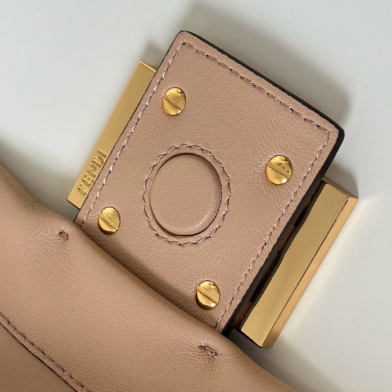 Premium Replica Fendi Medium/Large Mamma Baguette shoulder bag light brown At Cheap Price