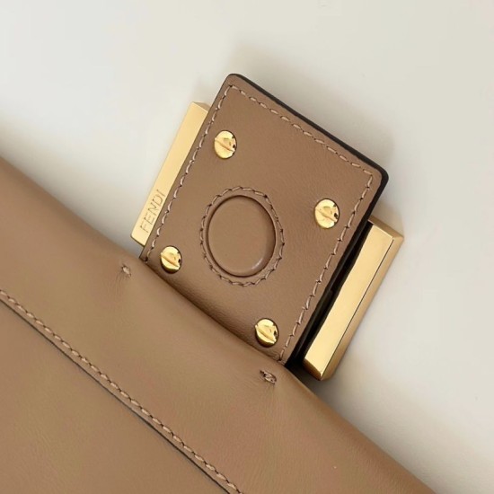 Premium Replica Fendi Medium/Large Mamma Baguette shoulder bag taupe nappa At Cheap Price