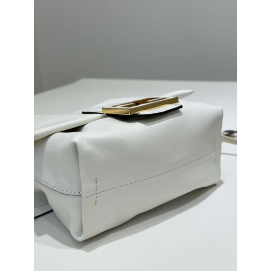 Premium Replica Fendi Small Mamma Baguette shoulder bag White At Cheap Price