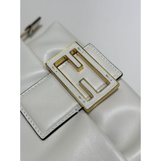 Premium Replica Fendi Small Mamma Baguette shoulder bag White At Cheap Price