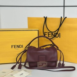 Premium Replica Fendi Medium/Large Mamma Baguette shoulder bag Burgundy At Cheap Price