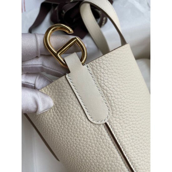 Fake Handmade Hermes The Loop 18 Tote Bag Beige Clemence Knockoff Clone Sale Online Premium Replica Handmade Hermes The Loop 18 Tote Bag Beige Clemence At Cheap Price