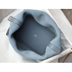 Premium Replica Hermes Picotin Lock 18/22 Tote Bag Blue Clemence At Cheap Price
