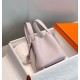 Premium Replica Hermes Picotin Lock 18/22 Tote Bag Pale Mauve Clemence At Cheap Price