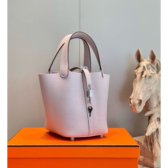 Premium Replica Hermes Picotin Lock 18/22 Tote Bag Pale Mauve Clemence At Cheap Price