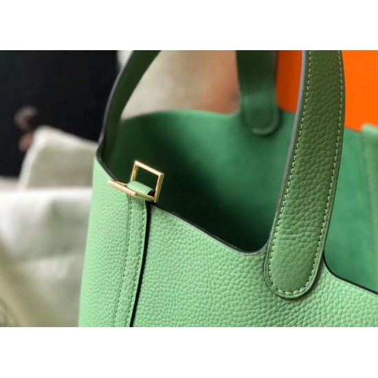 Premium Replica Hermes Picotin Lock 18/22 Tote Bag Green Clemence At Cheap Price