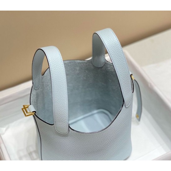 Premium Replica Hermes Tote Bag Picotin Lock 18/22 Clemence Blue At Cheap Price