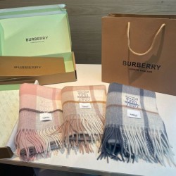 Top AAAAA Replica Burberry Check Classical Cashmere Scarf, Pink, 30 x 168 cm Clone Cheap
