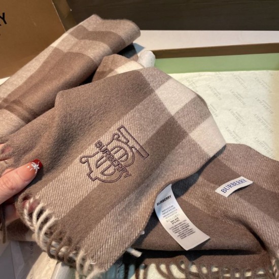 Top AAAAA Replica Burberry Check Classical Cashmere Scarf, Beige, 30 x 200 cm Clone Cheap