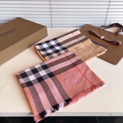 Top AAAAA Replica Burberry Classic Check Scarf Cashmere Pink 70 x 200 Clone Cheap