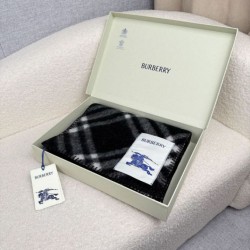 Top AAAAA Replica Burberry Equestrian Label Check Wool Scarf/Blanket, 30 x 180 cm, Black Clone Cheap
