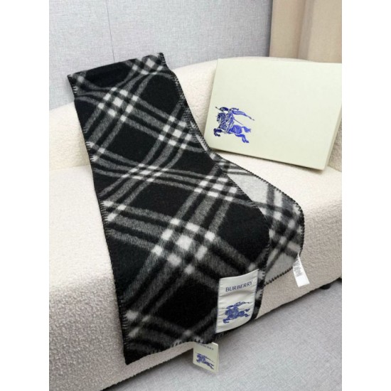 Top AAAAA Replica Burberry Equestrian Label Check Wool Scarf/Blanket, 30 x 180 cm, Black Clone Cheap