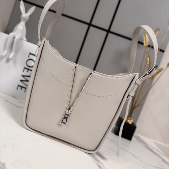 Top AAAAA Replica Loewe Hammock Flip Medium Classic Tote Bag Beige Clone Cheap