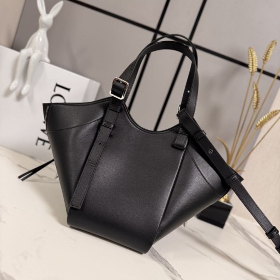Fake Loewe Hammock Flip Medium Classic Tote Bag Black Replica Top AAAAA Replica Loewe Hammock Flip Medium Classic Tote Bag Black Clone Cheap