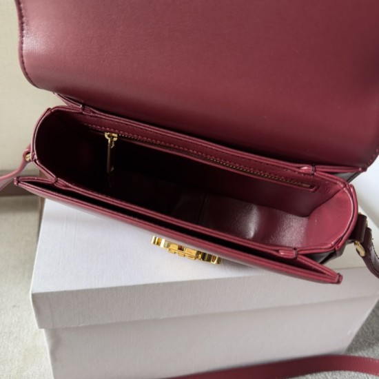Top AAAAA Replica Celine Teen Triomphe Bag Red Clone Cheap