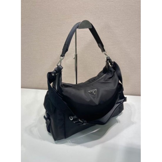 Top AAAAA Replica Prada Explore Re-Nylon Men's Shoulder Bag Black Clone Cheap