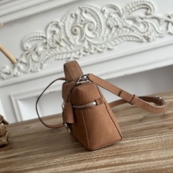 Best Replica Loro Piana Extra Bag 23 Top Handle Crossbody Bag Brown Knockoff