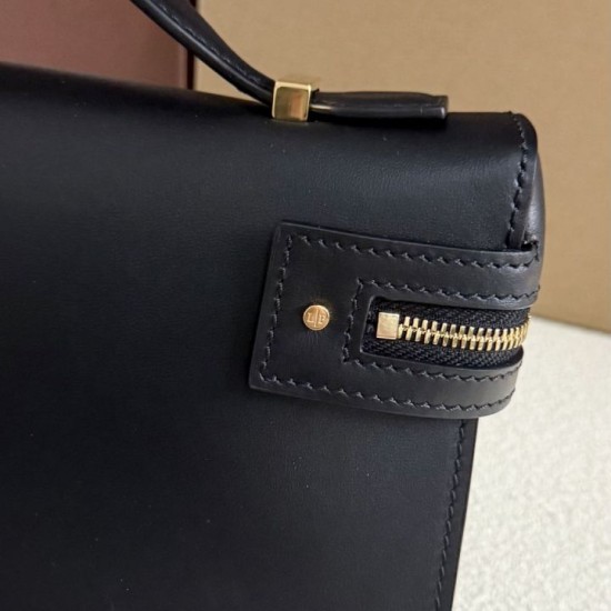 AAAAA Fake Loro Piana Extra Clutch Bag L29 Black Dupe Best Replica Loro Piana Extra Clutch Bag L29 Black Knockoff