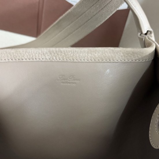 Best Replica Loro Piana Bale Bucket Bag Small/Medium Grey Knockoff
