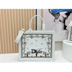 Best Replica Dioramour Bag Dior Book Tote with Shoulder Strap Multicolored Revolution Flowers White Embroidery Knockoff