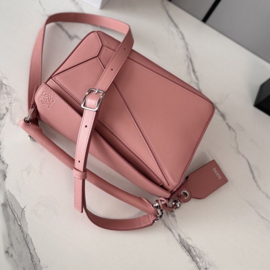AAAAA Fake Loewe Mini Featherlight Puzzle Bag Powder Dupe Best Replica Loewe Mini Featherlight Puzzle Bag Powder Knockoff