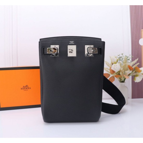 Best Replica Hermes Hac à Dos Backpack in Black Knockoff
