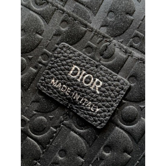 Best Replica Dior Privé Messenger Men Flap Bag in Black Knockoff