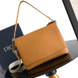 Best Replica Dior Privé Messenger Men Flap Bag in Yellow Knockoff
