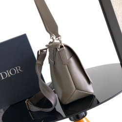 Best Replica Dior Privé Messenger Men Flap Bag in Gray Knockoff