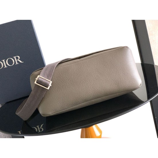 Best Replica Dior Privé Messenger Men Flap Bag in Gray Knockoff